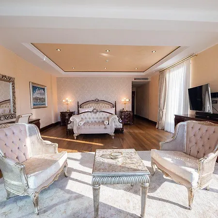 Vogue Hotel Supreme Bodrum Villa-2