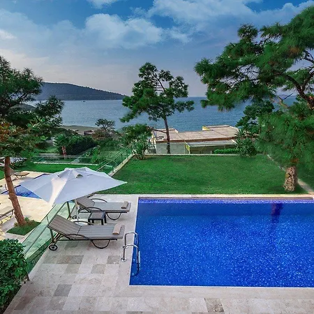 Vogue Hotel Supreme Bodrum Villa-3